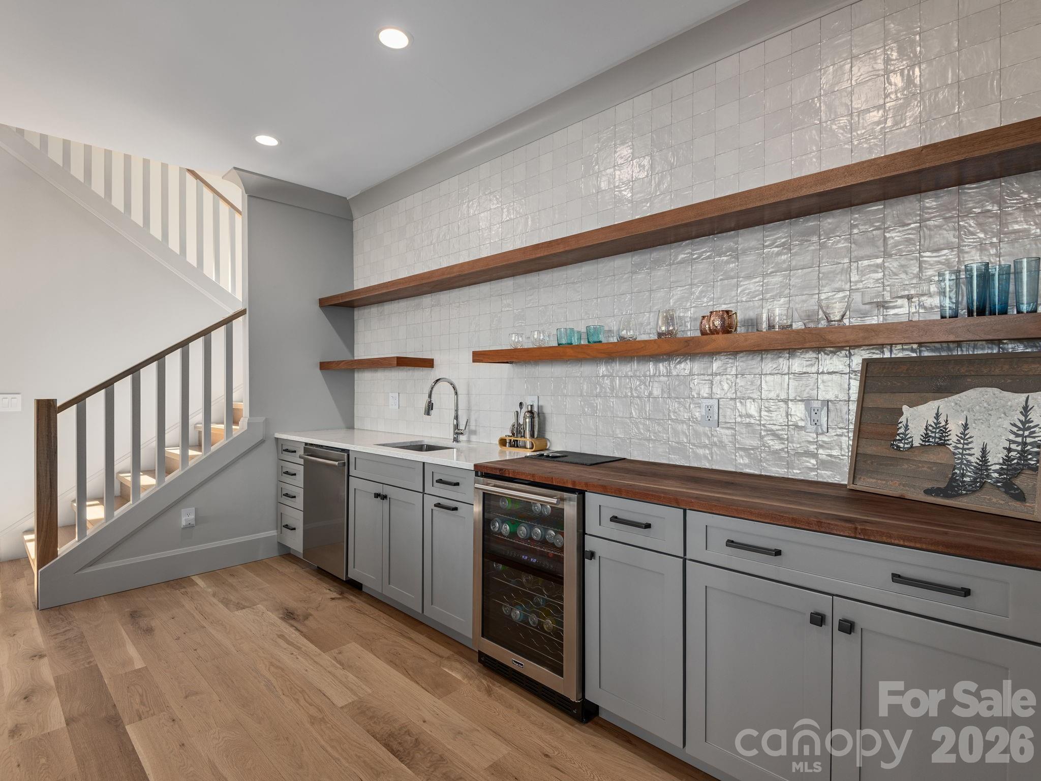 642 Altamont View Asheville NC 28804