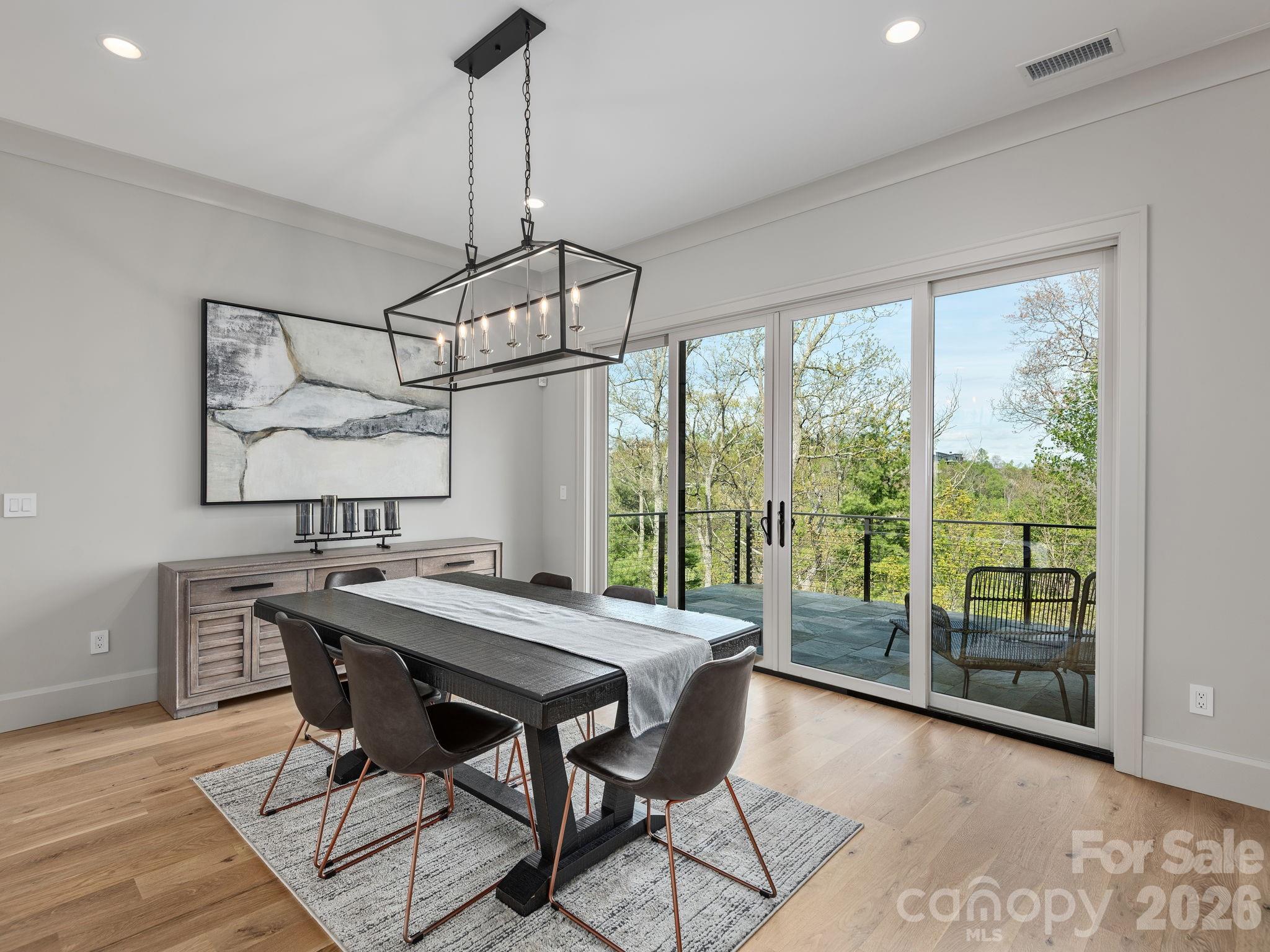 642 Altamont View Asheville NC 28804