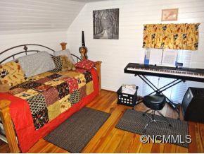 4048 Newfound Road Canton NC 28716