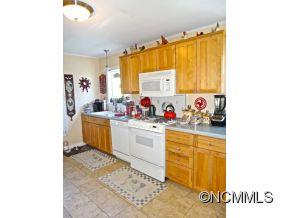 4048 Newfound Road Canton NC 28716