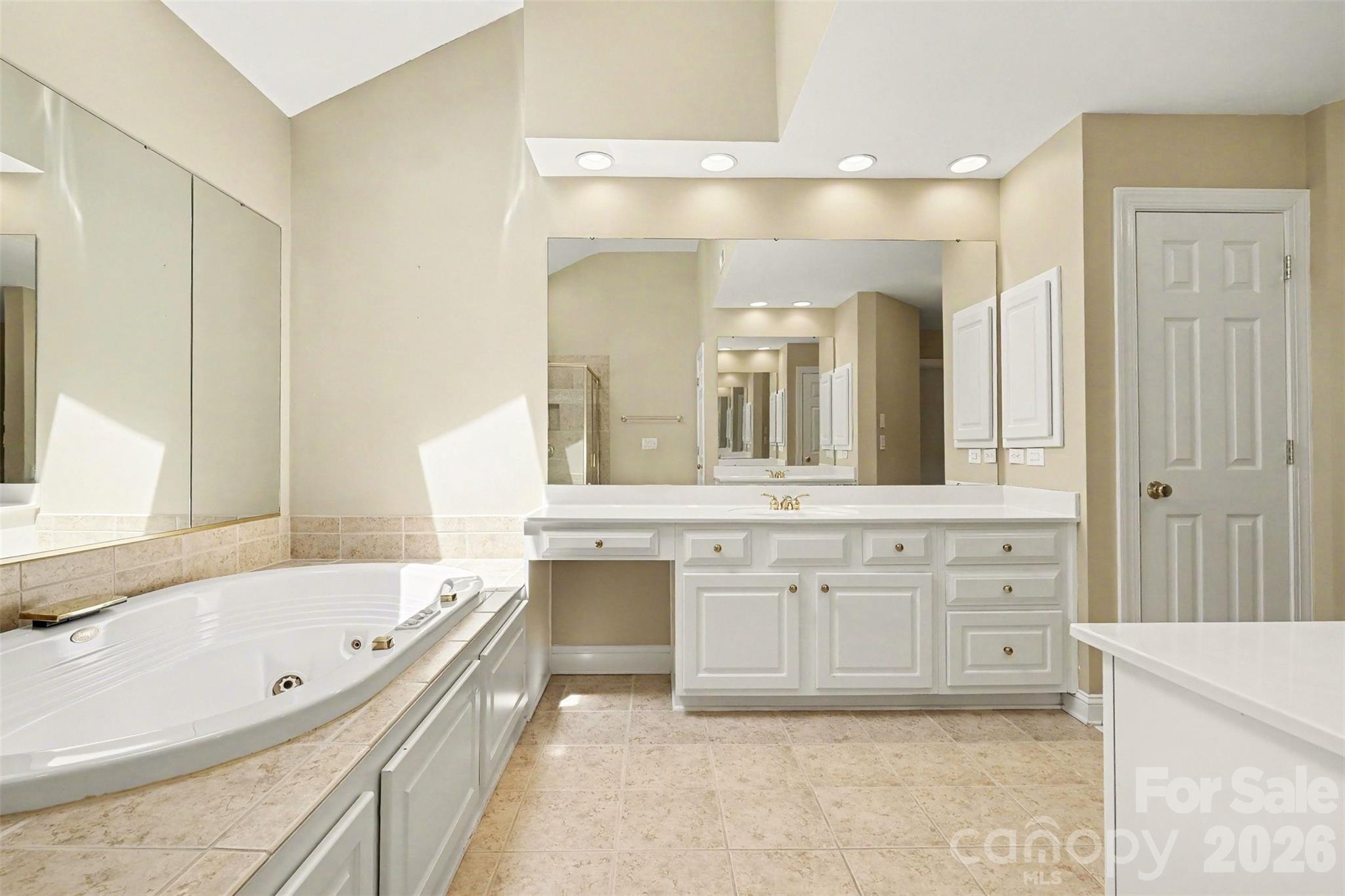 3111 Ethereal Lane Charlotte NC 28226