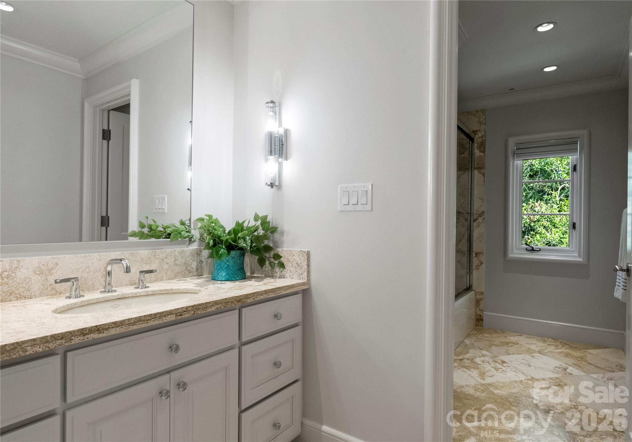 4231 Fox Brook Lane Charlotte NC 28211