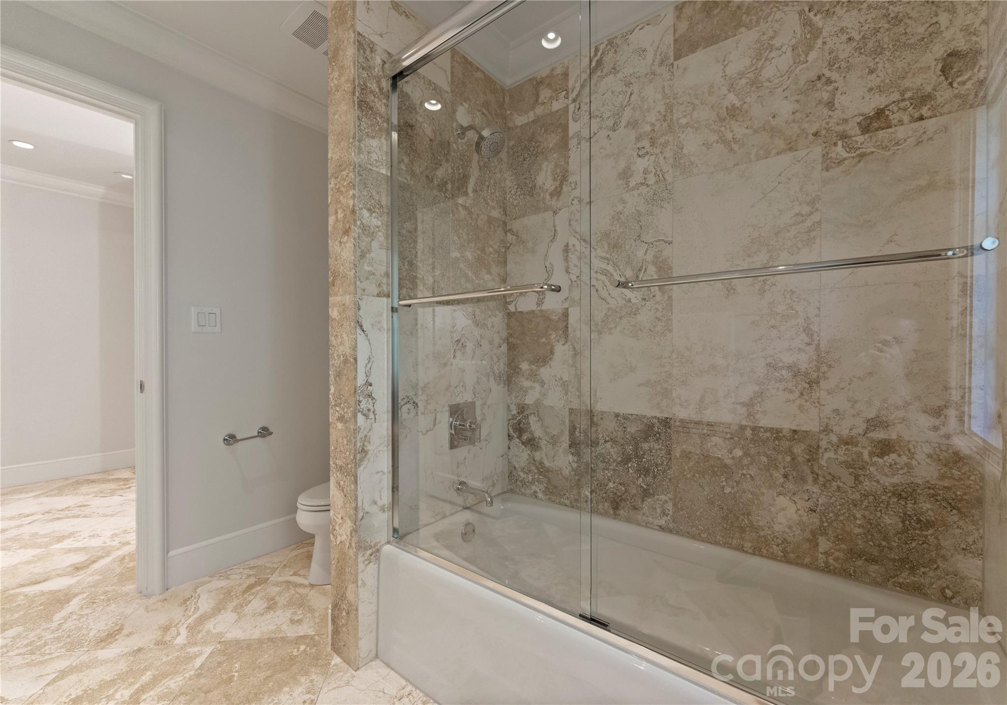 4231 Fox Brook Lane Charlotte NC 28211