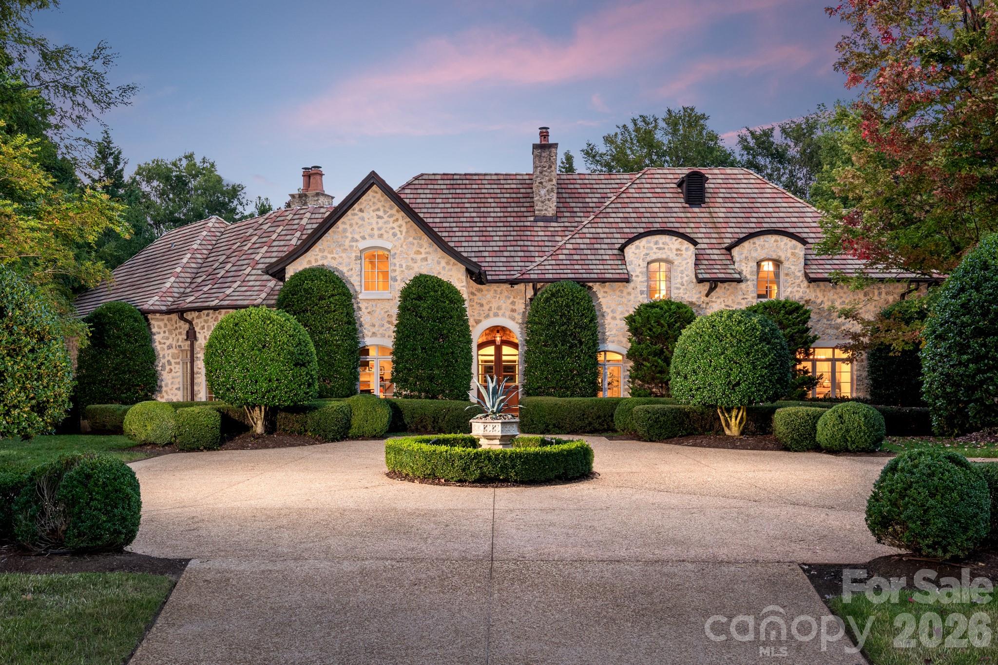 4231 Fox Brook Lane Charlotte NC 28211