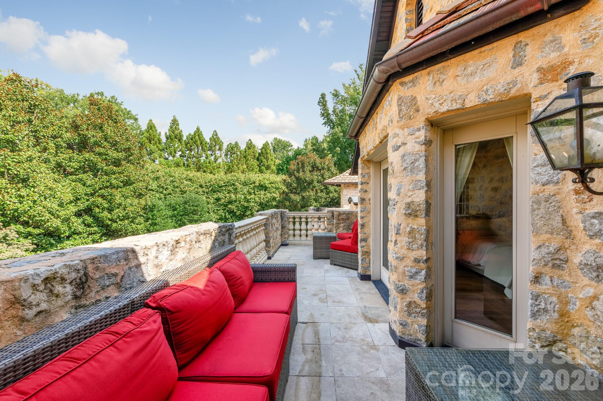 4231 Fox Brook Lane Charlotte NC 28211