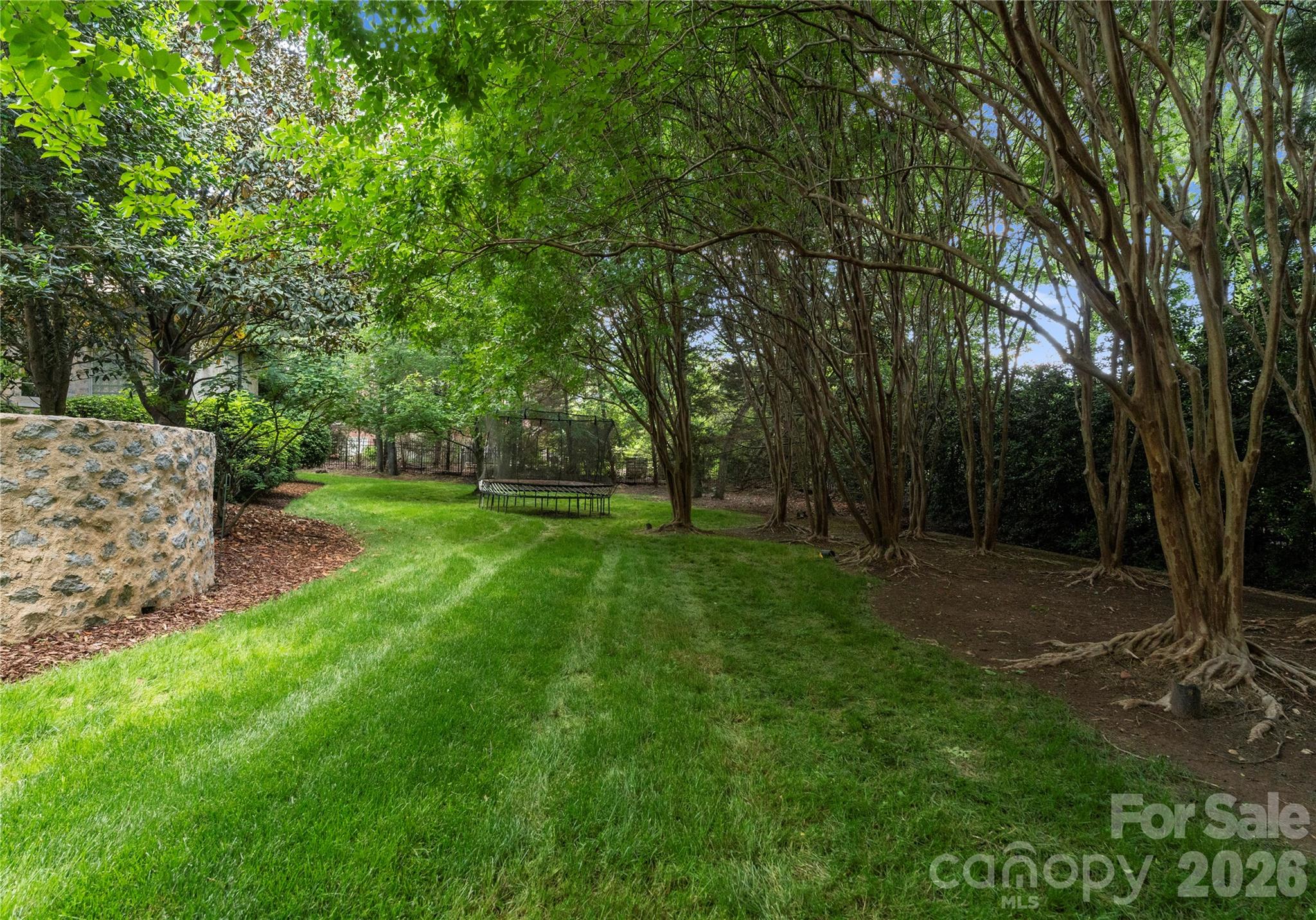 4231 Fox Brook Lane Charlotte NC 28211