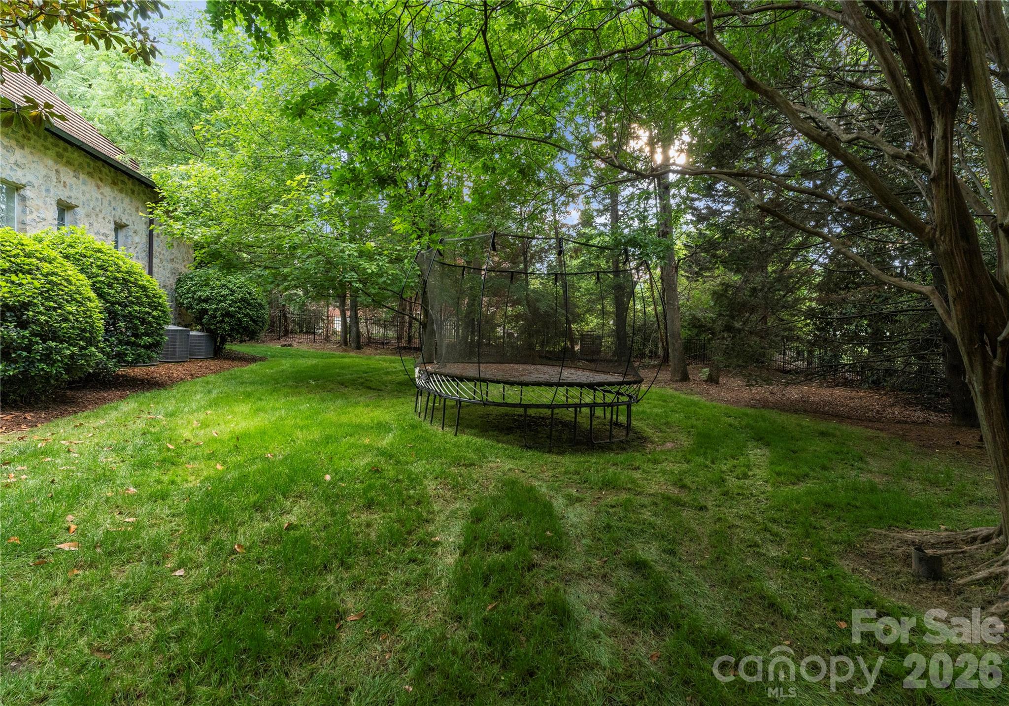 4231 Fox Brook Lane Charlotte NC 28211
