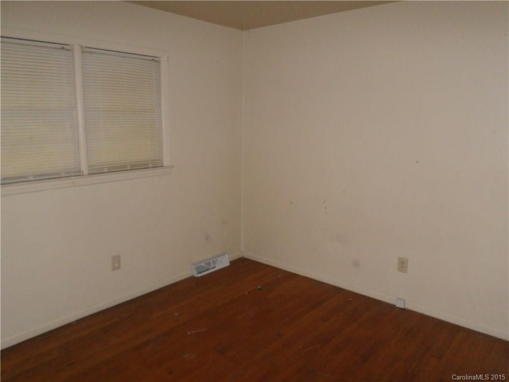806 Edgegreen Drive Charlotte NC 28217