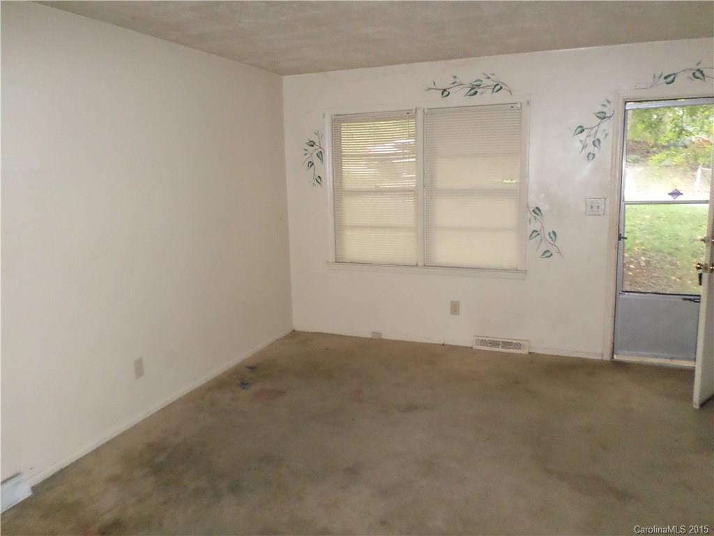 806 Edgegreen Drive Charlotte NC 28217