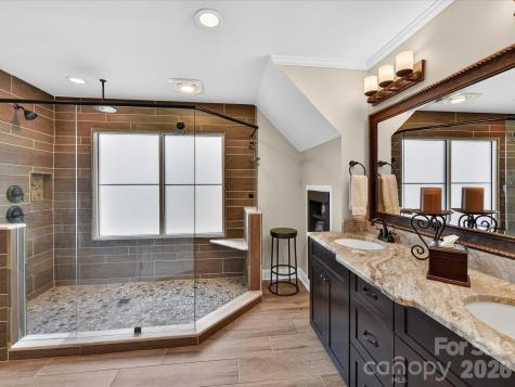 8715 Cahill Lane Charlotte NC 28277