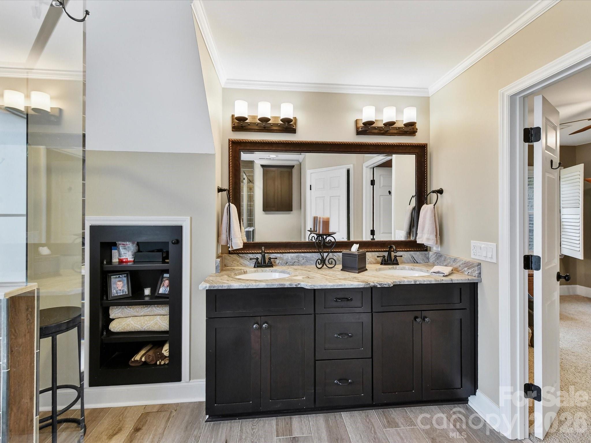 8715 Cahill Lane Charlotte NC 28277