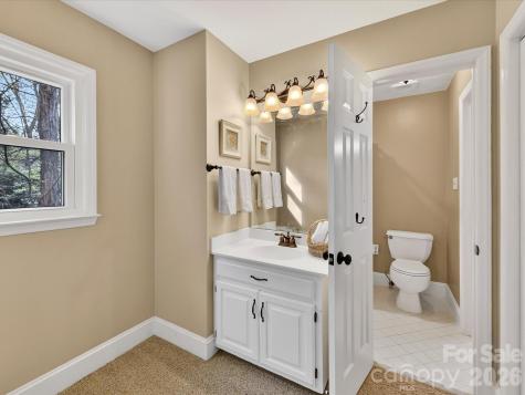 8715 Cahill Lane Charlotte NC 28277