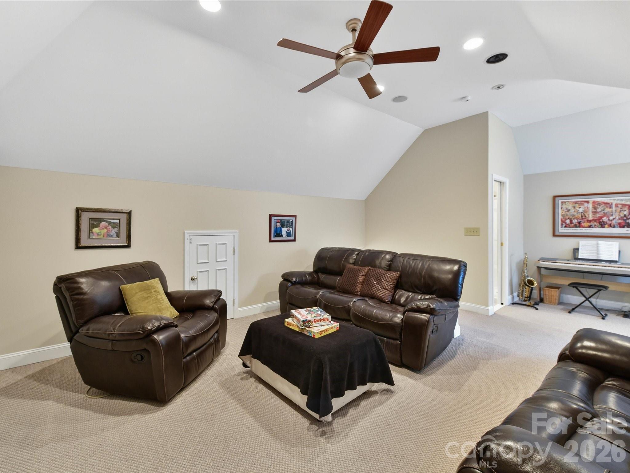 8715 Cahill Lane Charlotte NC 28277