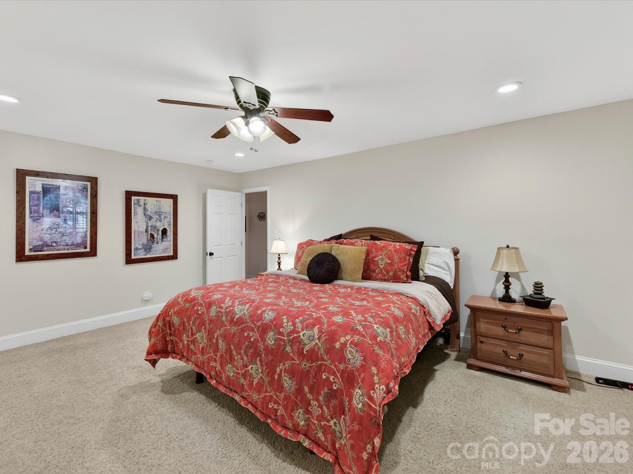 8715 Cahill Lane Charlotte NC 28277