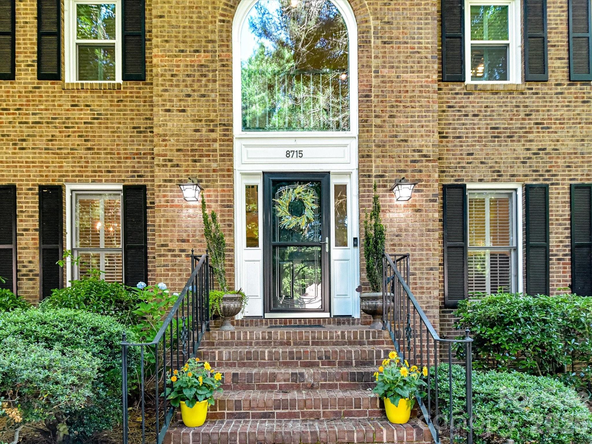 8715 Cahill Lane Charlotte NC 28277