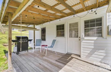 8 Concord Road Asheville NC 28803