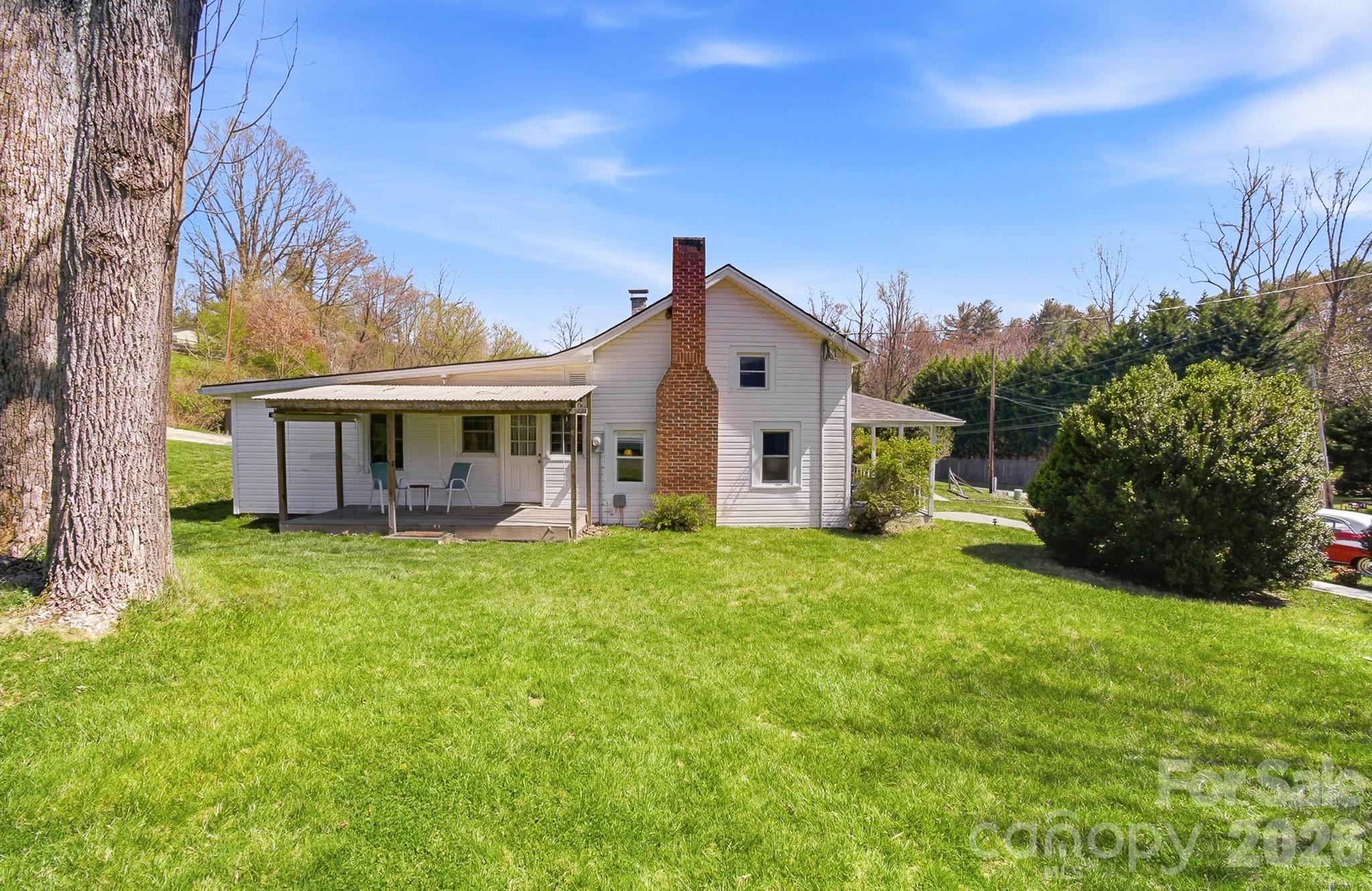 8 Concord Road Asheville NC 28803