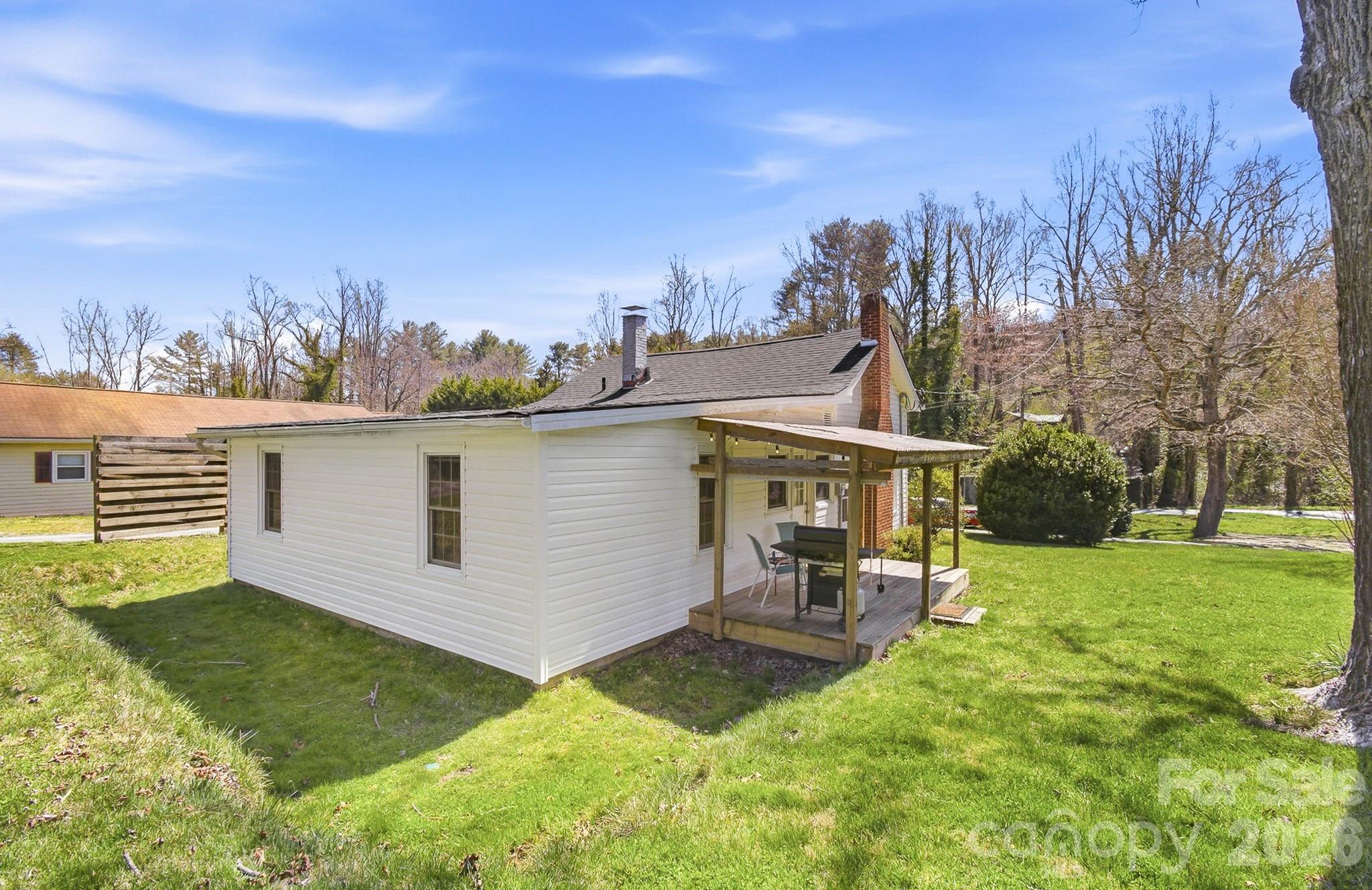 8 Concord Road Asheville NC 28803