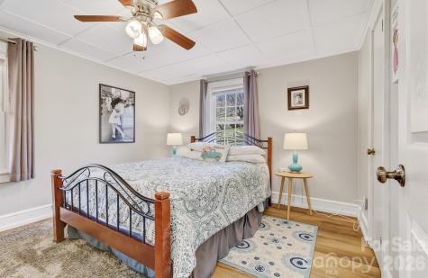 8 Concord Road Asheville NC 28803