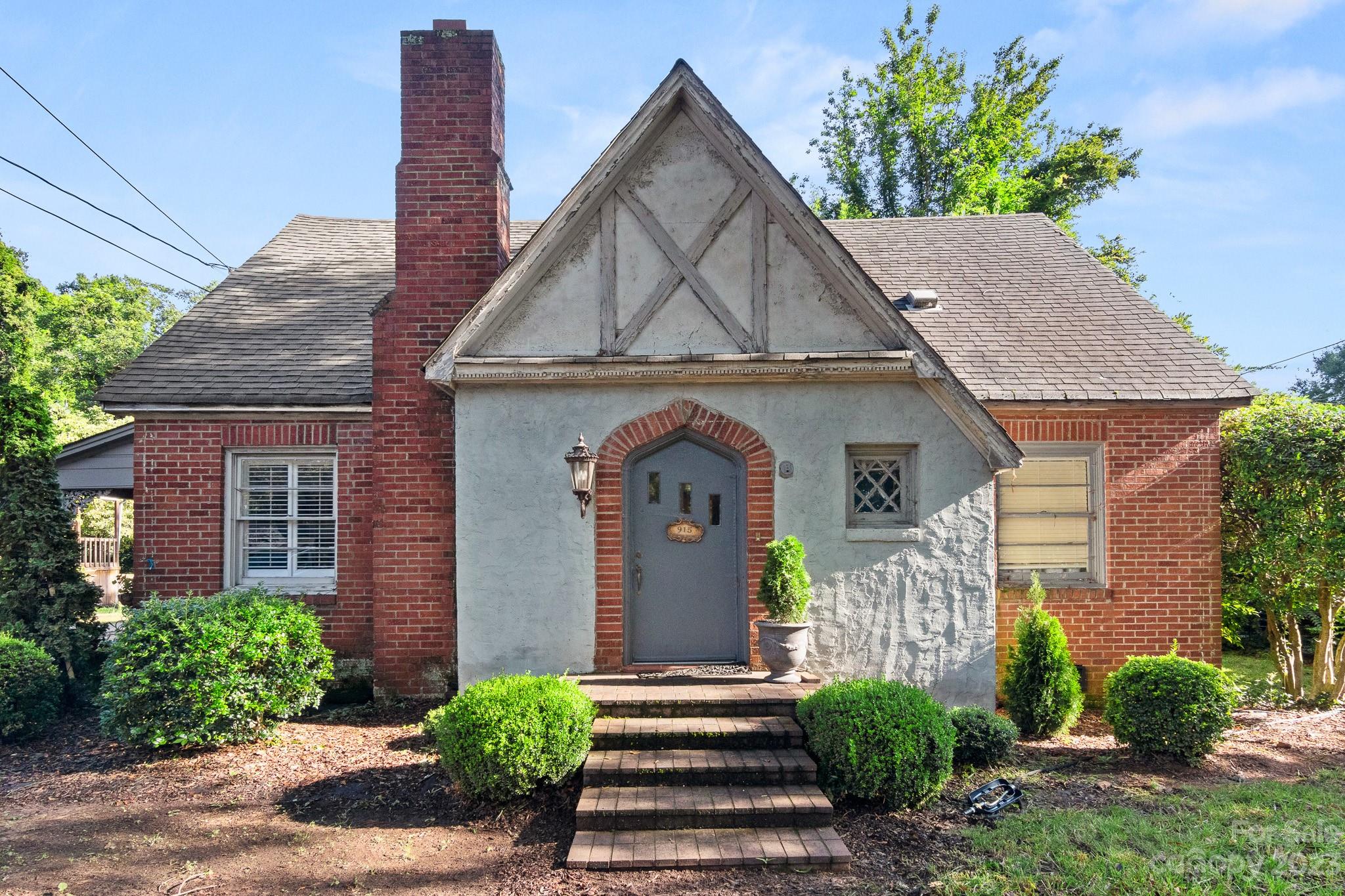 915 E Marion Street Shelby NC 28150