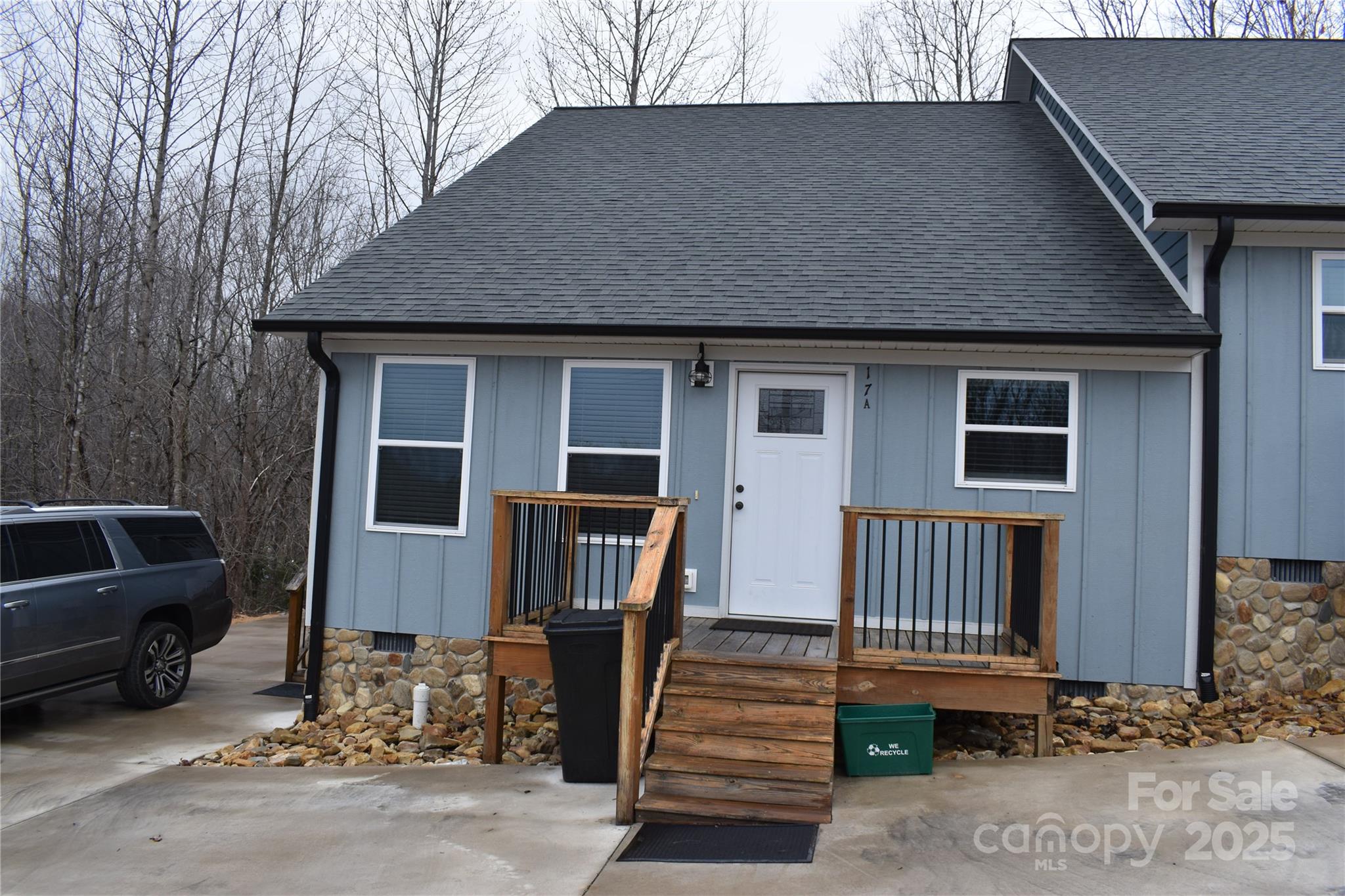 17 Meredith Lane Marion NC 28752