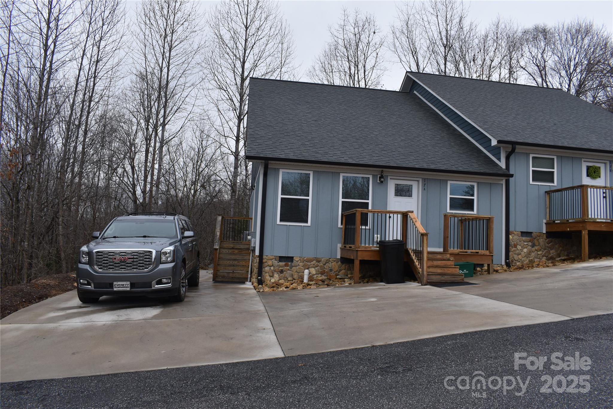 17 Meredith Lane Marion NC 28752