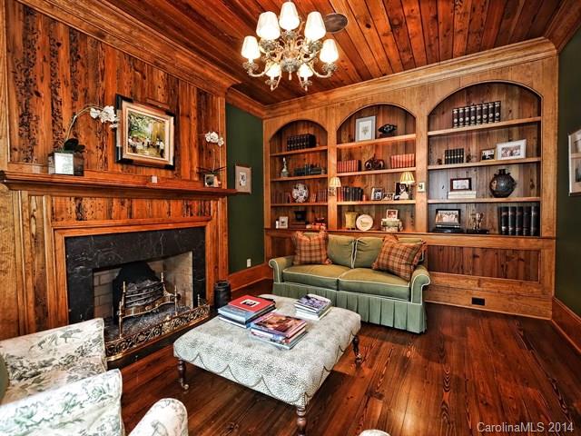 2109 Princeton Avenue Charlotte NC 28207