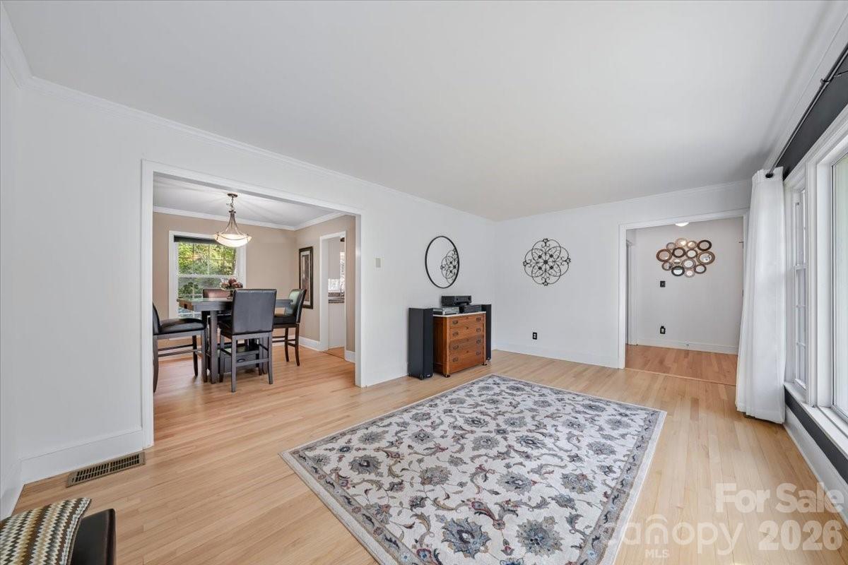 6701 Ronda Avenue Charlotte NC 28211