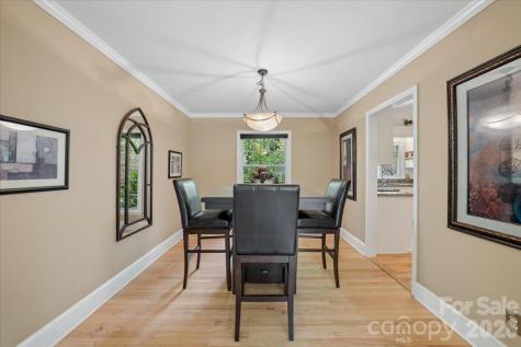 6701 Ronda Avenue Charlotte NC 28211