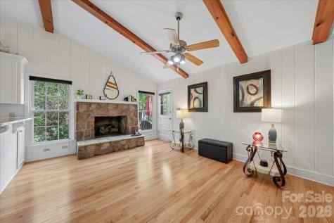 6701 Ronda Avenue Charlotte NC 28211