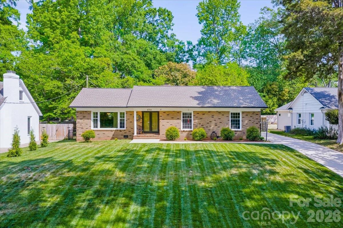 6701 Ronda Avenue Charlotte NC 28211