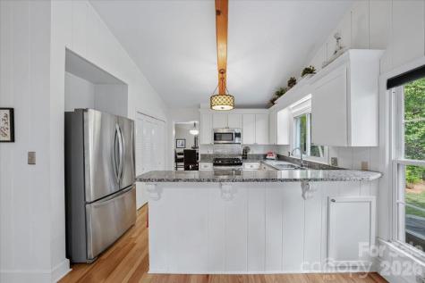6701 Ronda Avenue Charlotte NC 28211