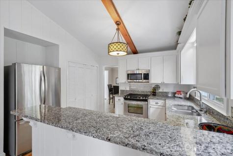 6701 Ronda Avenue Charlotte NC 28211