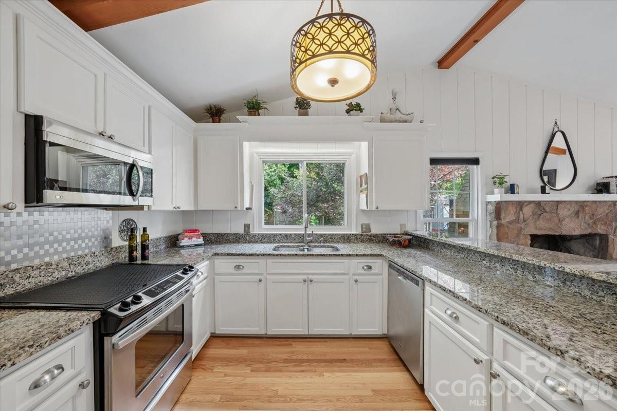 6701 Ronda Avenue Charlotte NC 28211