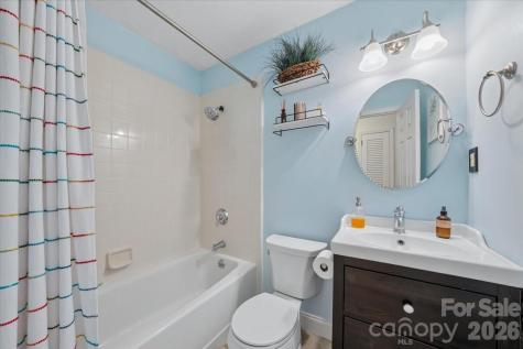 6701 Ronda Avenue Charlotte NC 28211