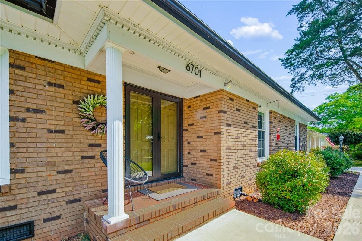 6701 Ronda Avenue Charlotte NC 28211