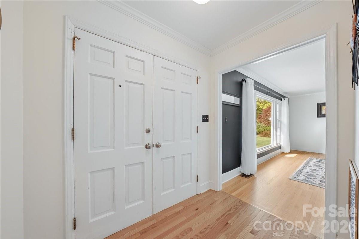 6701 Ronda Avenue Charlotte NC 28211