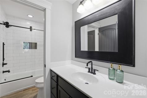 190 Kenway Loop Mooresville NC 28117