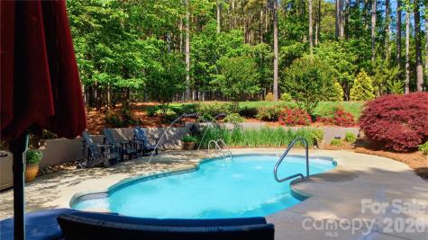 190 Kenway Loop Mooresville NC 28117