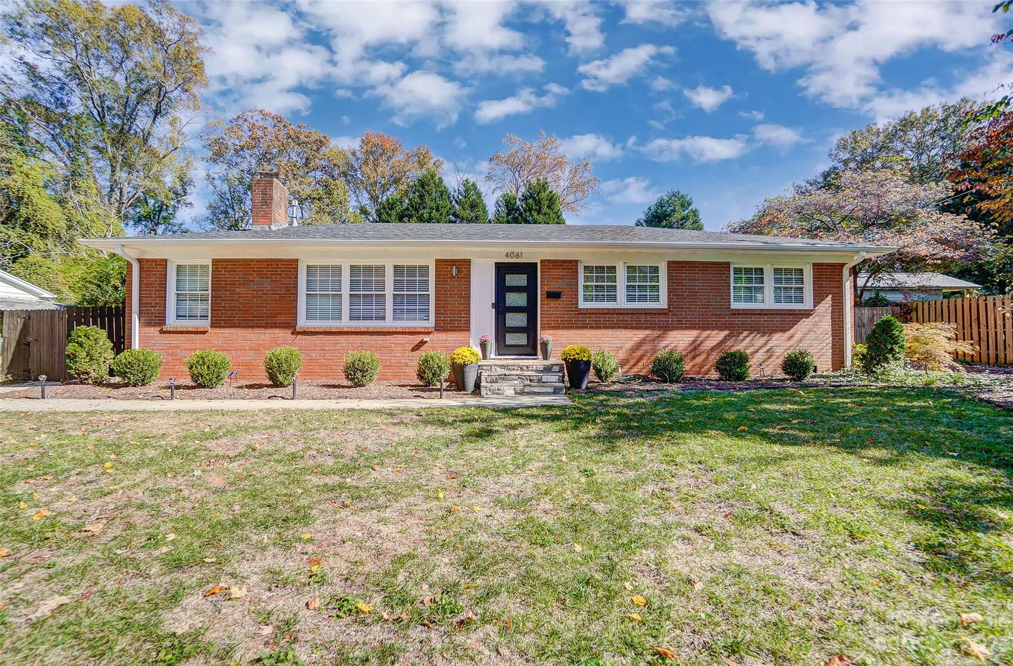 4061 Southgate Drive Charlotte NC 28205
