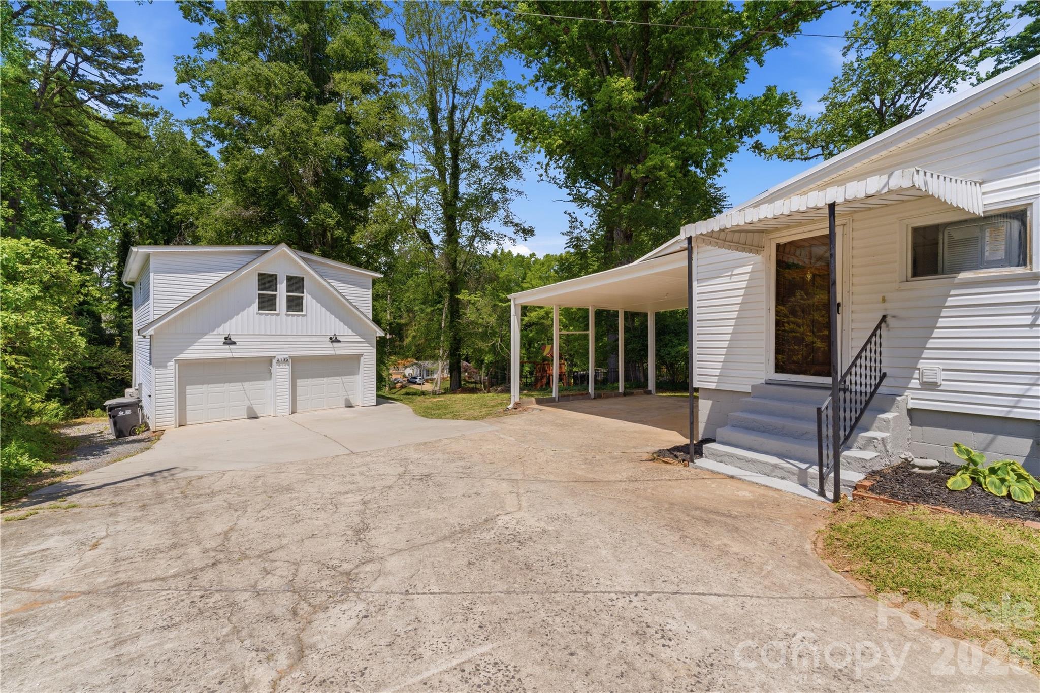 2137 Lanier Avenue Charlotte NC 28205
