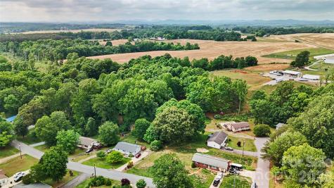 169 Hemingway Lane Statesville NC 28625