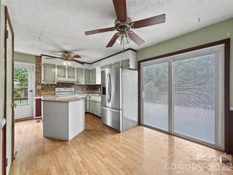 169 Hemingway Lane Statesville NC 28625