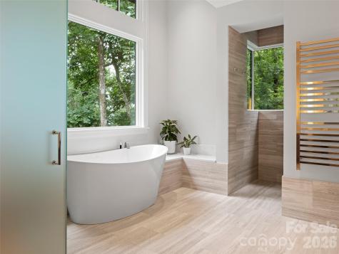 8 Deer Grass Court Arden NC 28704