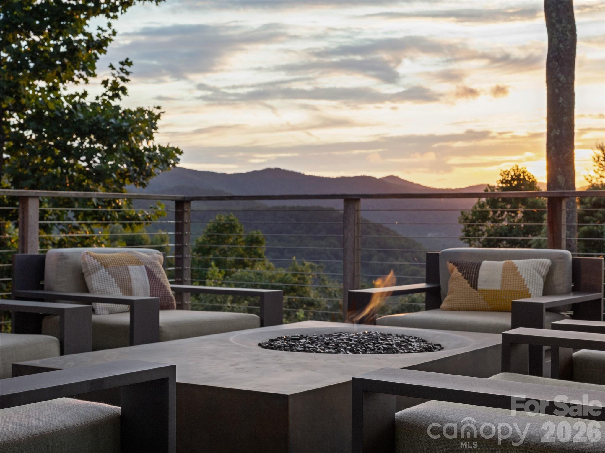 8 Deer Grass Court Arden NC 28704