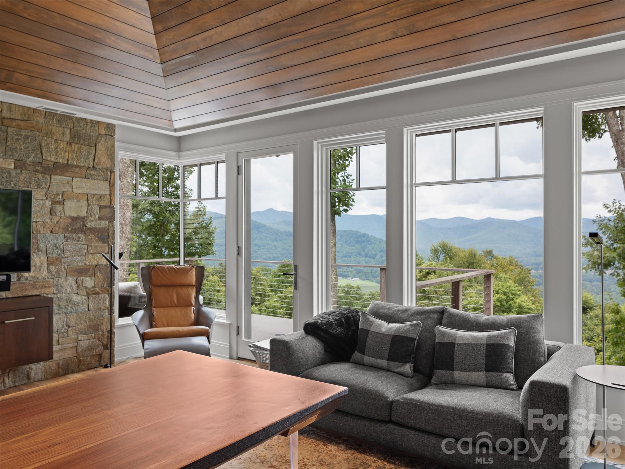 8 Deer Grass Court Arden NC 28704