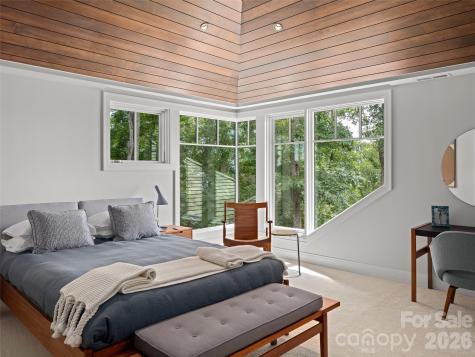 8 Deer Grass Court Arden NC 28704