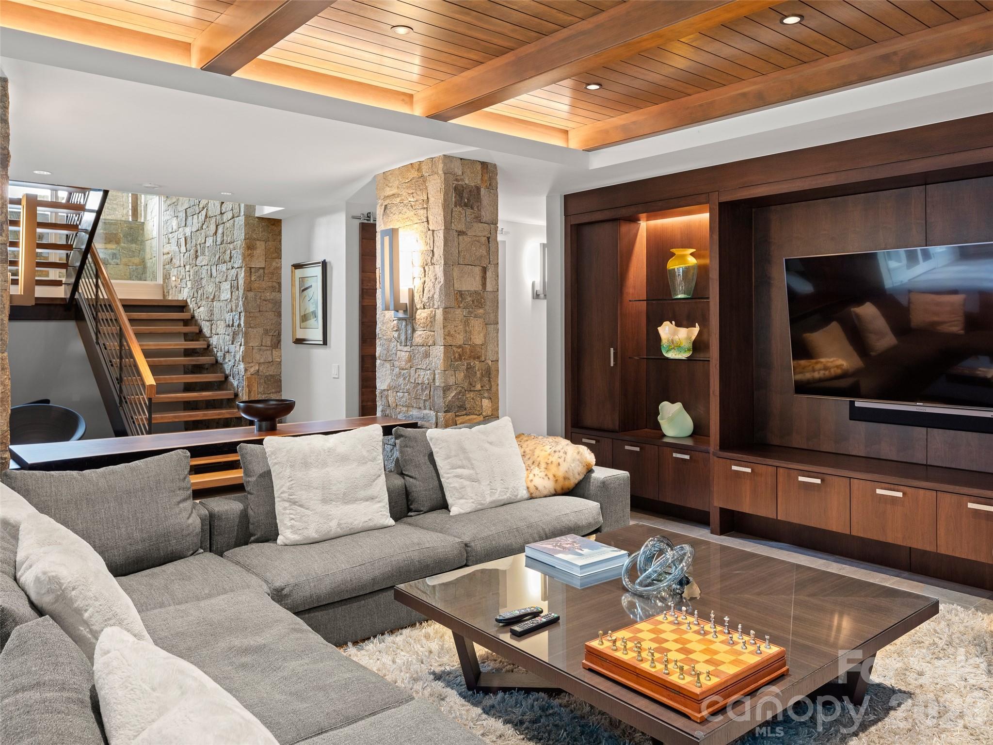 8 Deer Grass Court Arden NC 28704