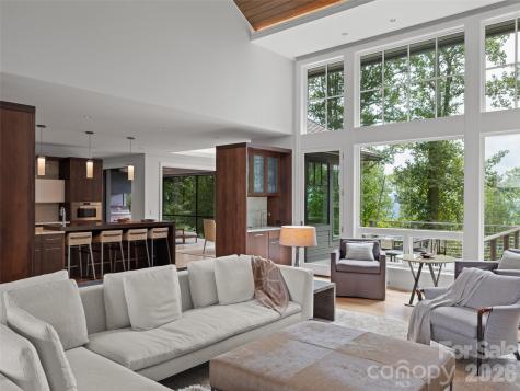 8 Deer Grass Court Arden NC 28704