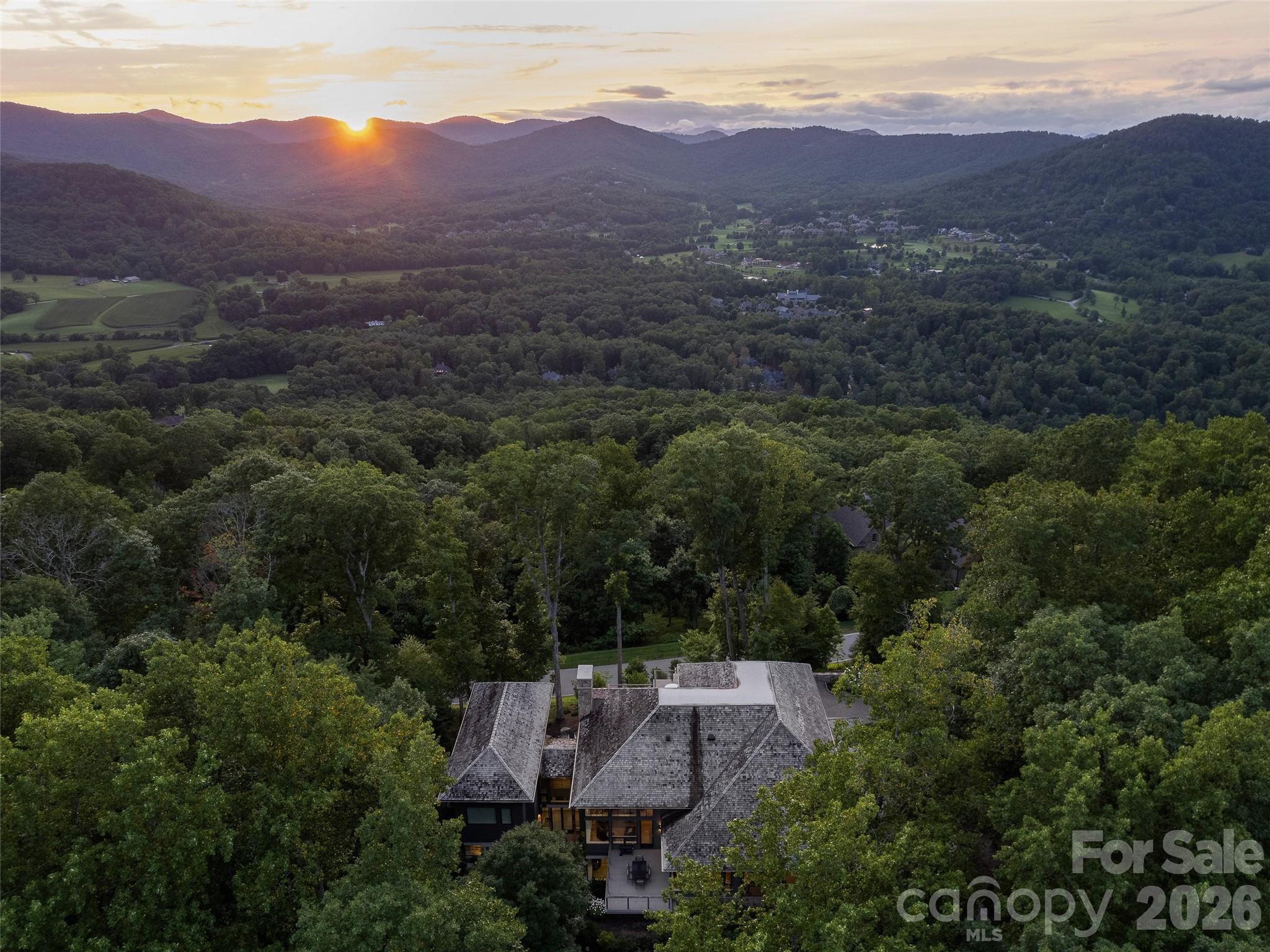 8 Deer Grass Court Arden NC 28704